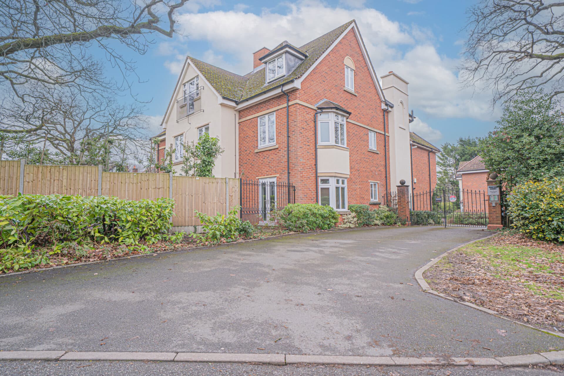 Apartment 8, 1 Westwood Grove, Solihull, Solihull, B91 1QS