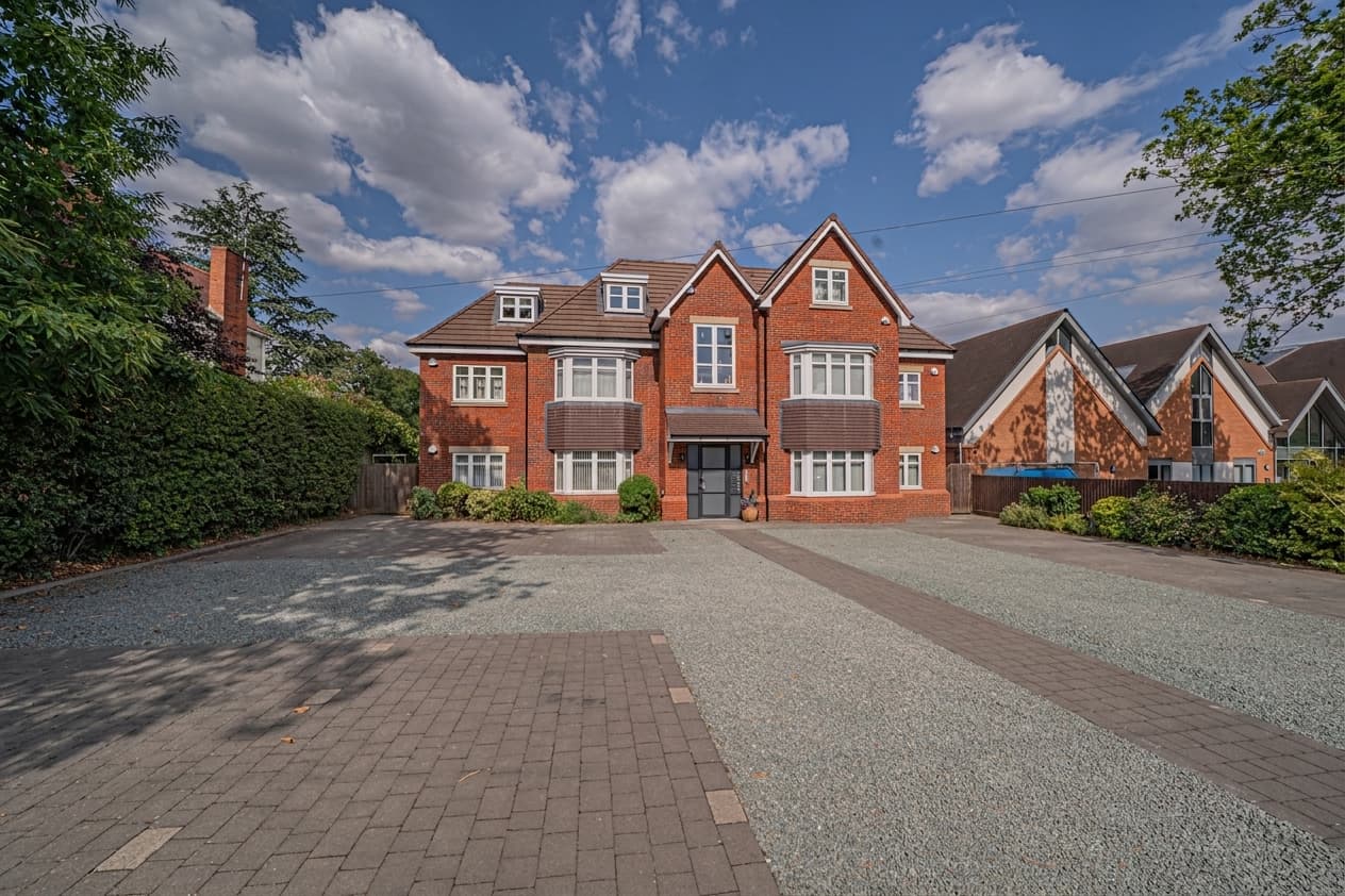 Apartment 5, St. Philips Place, Solihull, 6 Manor Road, B93 8DX